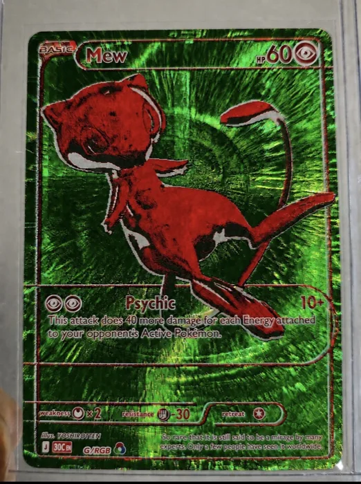 Carte Mew G/RGB du set 30C, 60 PV type Psy, fond vert holographique et Mew rouge, attaque Psychic 10+ dégâts, illustration YOSHIROTTEN, marquage de réglementation J